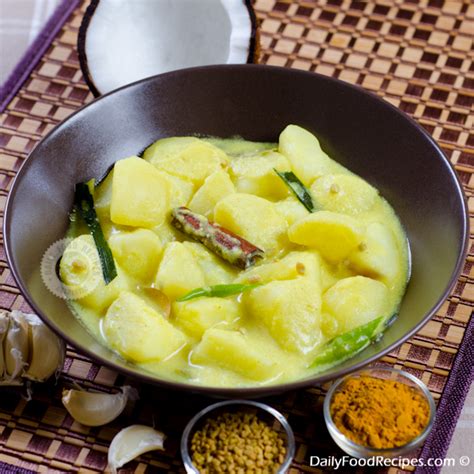 potato-curry-ala-kiri-hodi-sri-lankan-food image