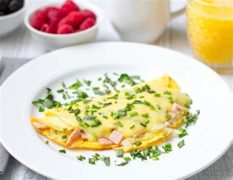 canadian-bacon-omelet-with-hollandaise-jones-dairy image