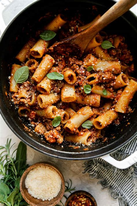 the-best-weeknight-bolognese-60-minutes-or-less image