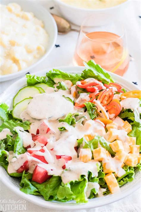 homemade-creamy-garlic-salad-dressing-so-easy-this image