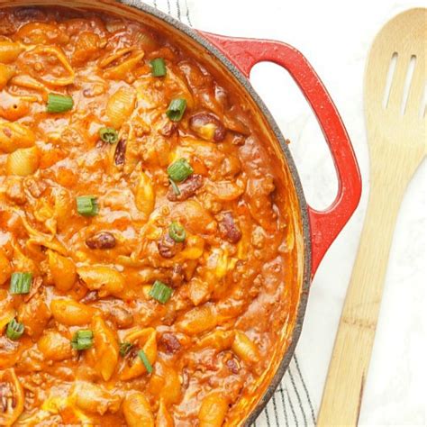 cheesy-chili-noodles-one-pot-dinner-idea-ideas-for image