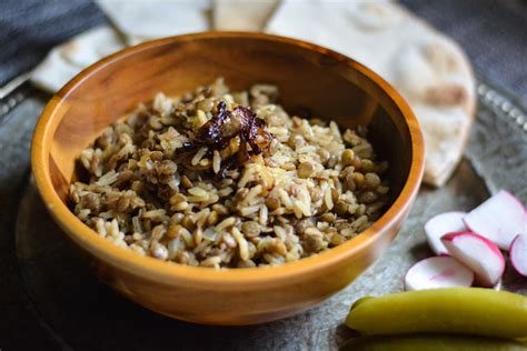 lebanese-lentils-with-rice-mujadara-simply-lebanese image