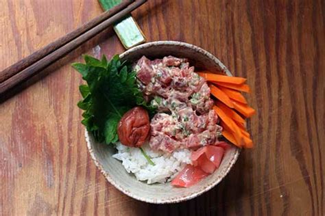cool-recipe-spicy-tuna-bowl-kitchn image
