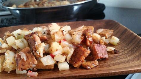 potato-and-bacon-hash-peta image