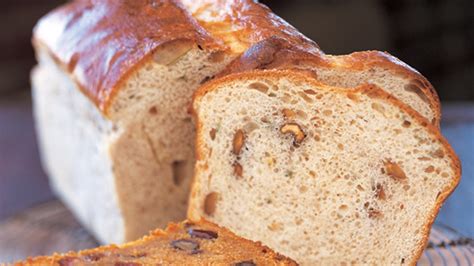 shaker-style-walnut-and-rosemary-loaf-recipe-bon image
