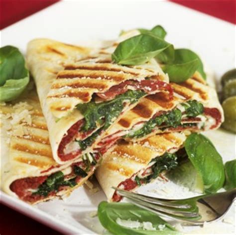 mediterranean-diet-recipe-panini-with-sun-dried image