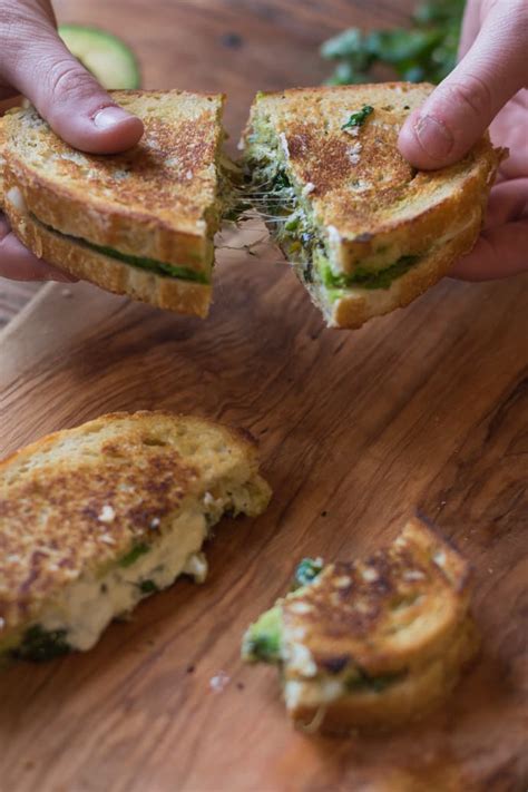 pesto-grilled-cheese-food-with-feeling image