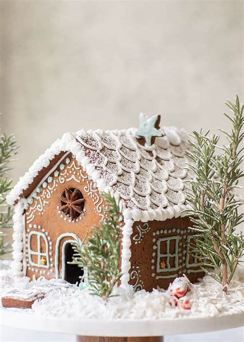 the-best-and-easy-gingerbread-house-recipe-sugar image