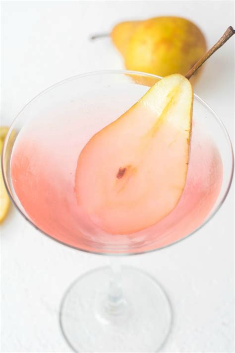 sparkling-prickly-pear-martini-a-cocktail image