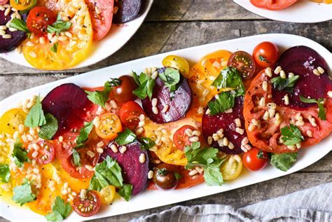 tomato-beet-salad-summer-on-a-plate-foxes-love image