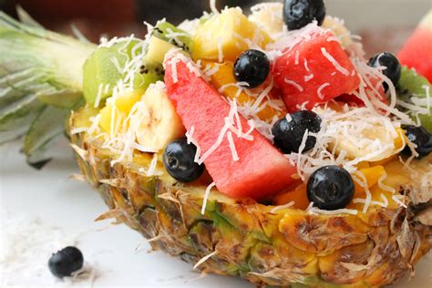 pineapple-boat-fruit-salad-coupon-clipping-cook image