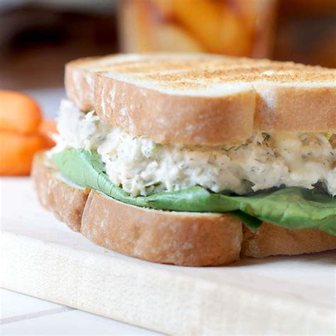 tuna-sandwich image