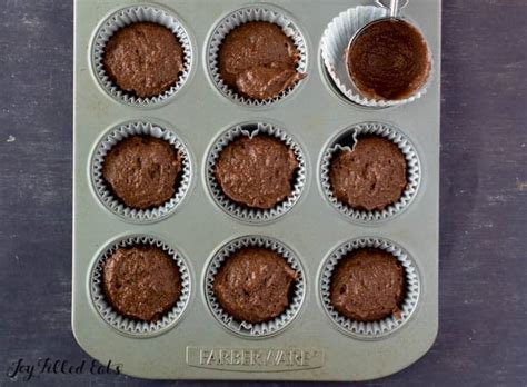 chocolate-cupcakes-w-chocolate-cream-cheese-icing image