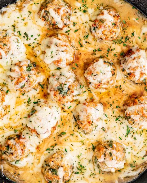 french-onion-chicken-meatballs image