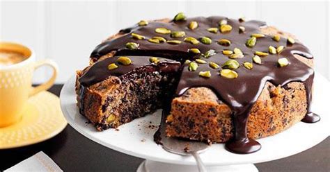 dark-chocolate-pear-and-pistachio-cake-gourmet image