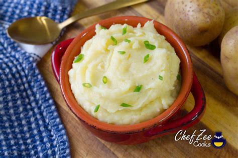 white-cheddar-mashed-potatoes-chef-zee-cooks image