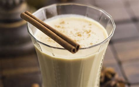 vanilla-chai-tea-benefits-and-recipes-healtholino image