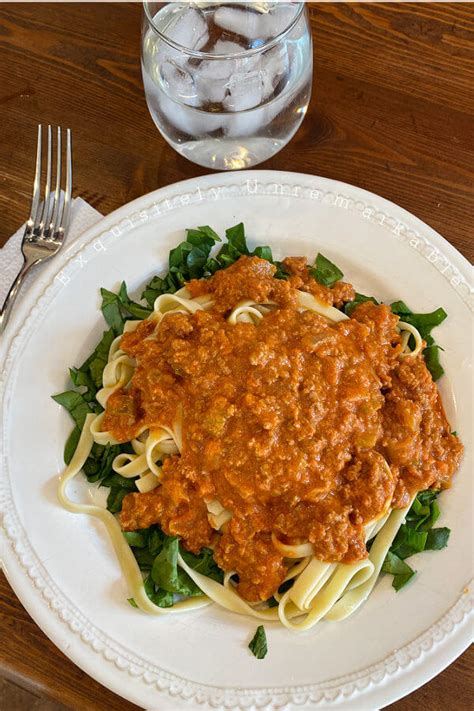 quick-and-easy-bolognese-sauce-recipe-exquisitely image