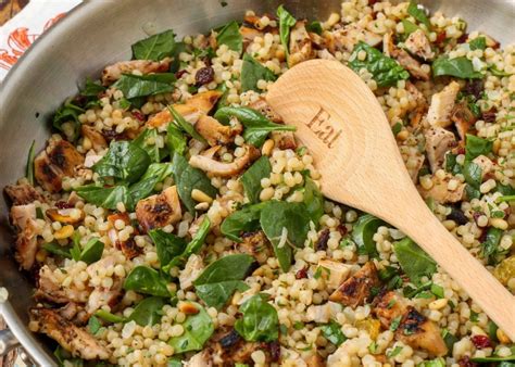 israeli-couscous-with-spinach-vegetable image