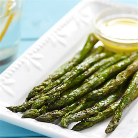 asparagus-with-orange-vinaigrette-recipe-koshercom image