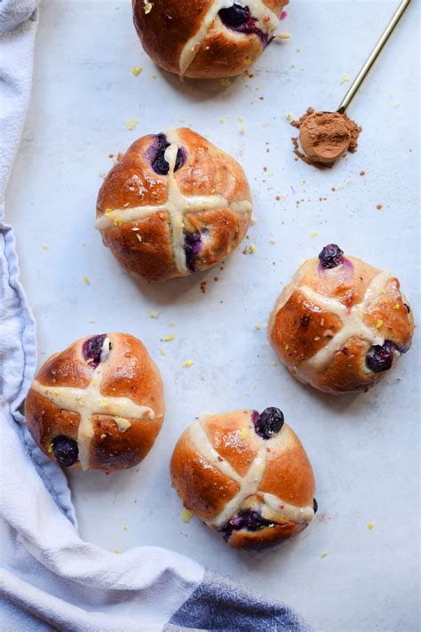vegan-blueberry-and-lemon-hot-cross-buns-lets-eat image