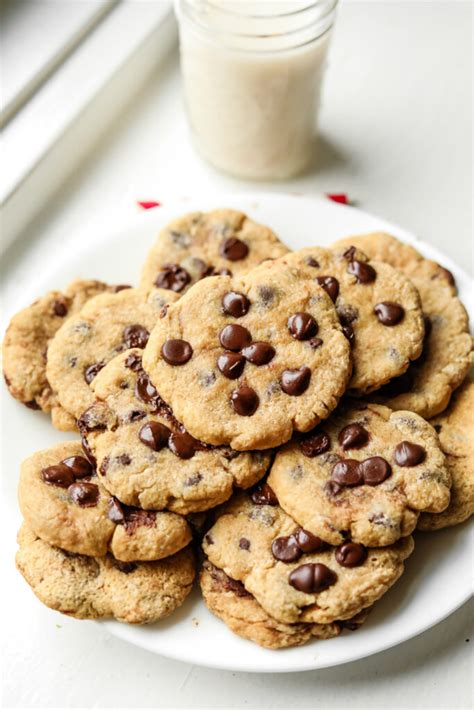 healthy-low-calorie-chocolate-chip-cookies-just-59 image
