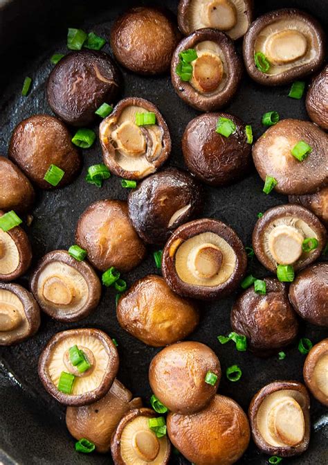 how-to-cook-shiitake-mushrooms-the-kitchen-magpie image