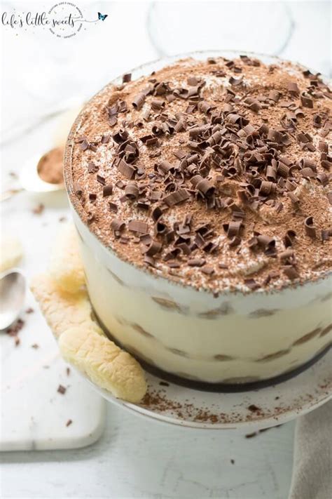 tiramisu-trifle-recipe-mascarpone-whipping-cream image