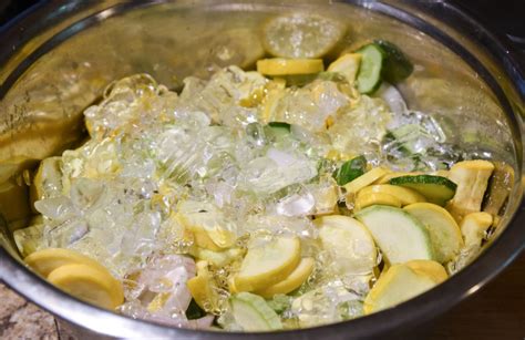 crispy-squash-pickles-canning-recipe-the-roaming image
