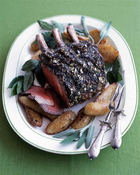holiday-roast-beef-recipes-martha-stewart image