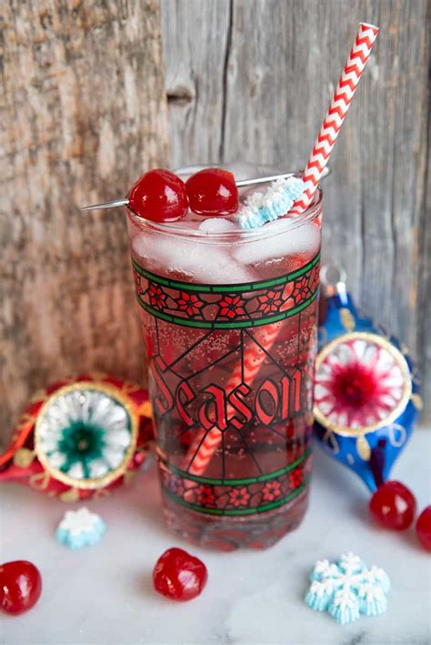 sparkling-vodka-cranberry-cocktail-the-kitchen-magpie image