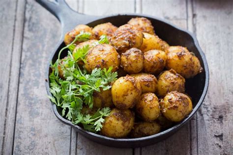 bombay-potatoes-chatpate-masala-aloo-my-food image