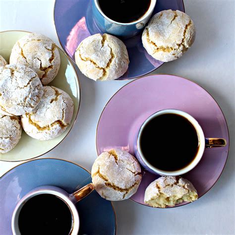 flourless-soft-almond-cookies-pasticcini-di-mandorle image