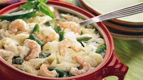 asparagus-shrimp-and-shells-bake-recipe-pillsburycom image