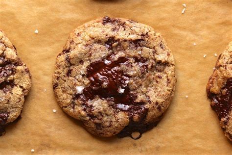 rye-chocolate-chip-cookies-the-hungry-hutch image
