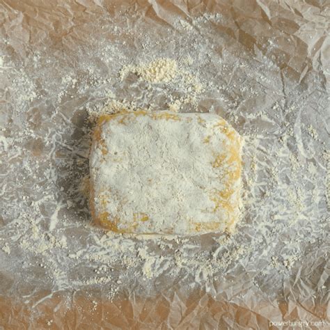 cheese-y-chickpea-flour-crackers-grainfree-vegan-power image