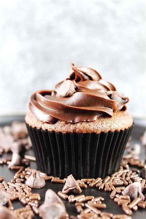 chocolate-chip-cupcakes-with-ganache-frosting-rasa image