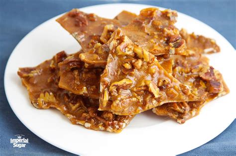 chewy-pecan-pie-brittle-candy-dixie-crystals image
