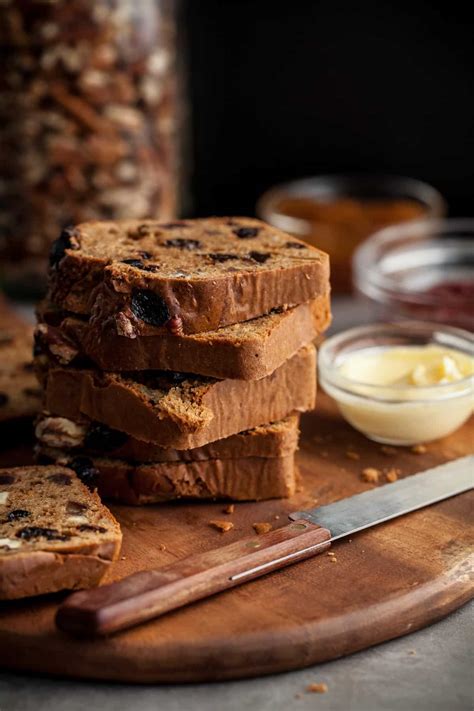 gluten-free-fruit-and-nut-bread-gourmande-in-the-kitchen image