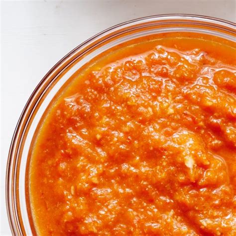 roasted-garlic-chili-sauce-recipes-spicy-addict image
