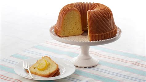 lemon-bundt-cake-recipe-with-lemon-syrup-dessert image