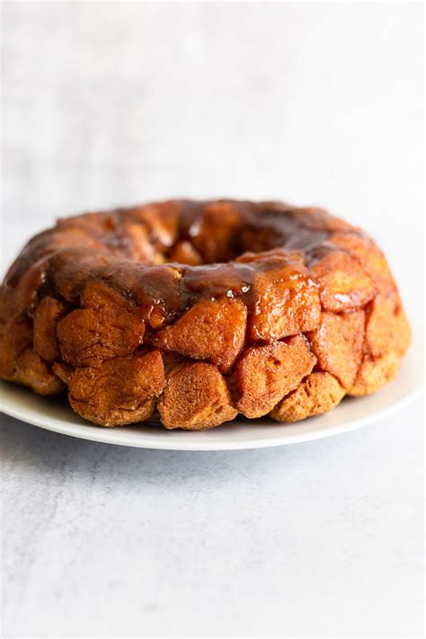 monkey-bread-with-canned-biscuits-food-banjo image