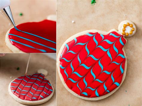 a-royal-icing-tutorial-decorate-christmas-cookies-like-a image