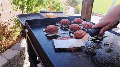 homemade-smash-burgers-hey-grill-hey image