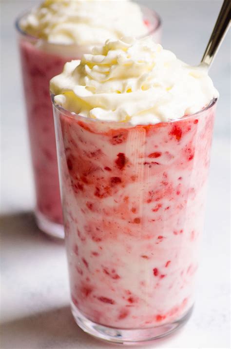 5-minute-strawberry-yogurt-recipe-ifoodrealcom image