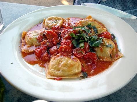 marinara-sauce-wikipedia image