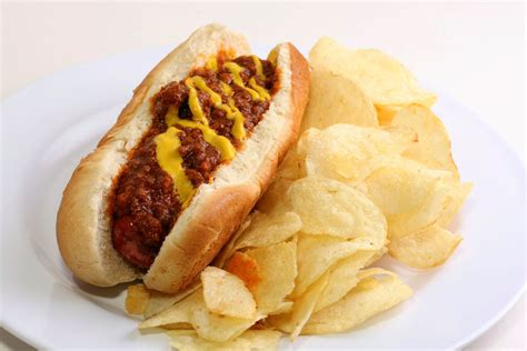 ground-beef-chili-sauce-recipe-for-hot-dogs-the image