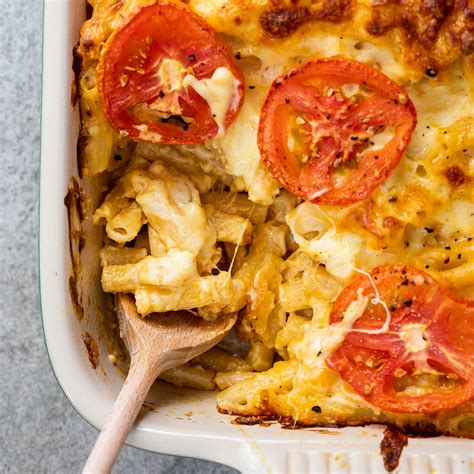 classic-baked-mac-and-cheese-simply-delicious image