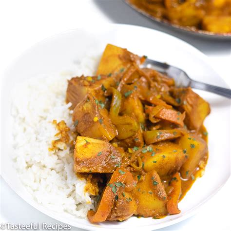 vegetarian-caribbean-style-curry-breadfruit-tasteeful image
