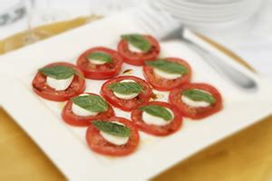 layered-tomato-basil-and-bocconcini-foodland-ontario image